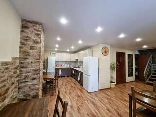 Гостевой дом Усадьба Алтын Торбок Чемал Стандартный семейный номер-2